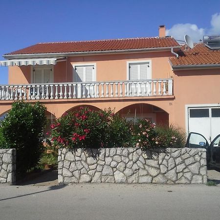 Apartments Matic Omišalj Habitación foto