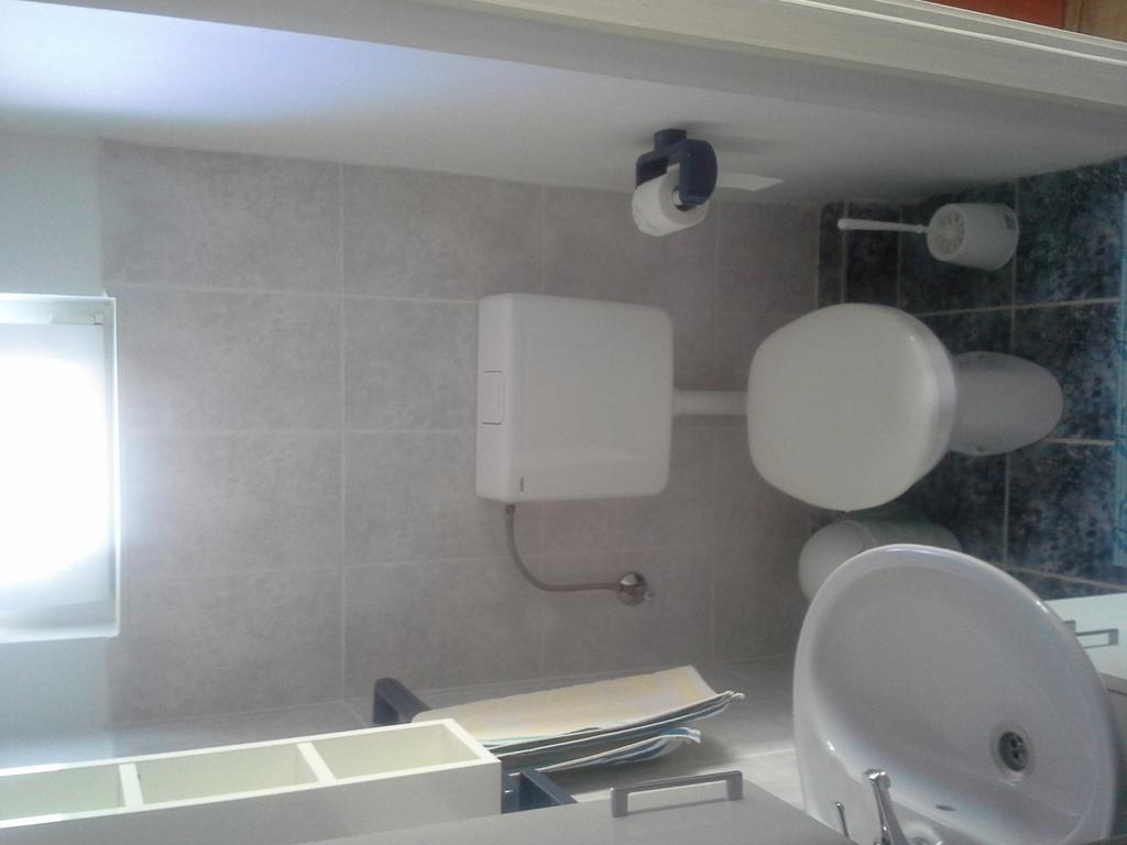 Apartments Matic Omišalj Habitación foto